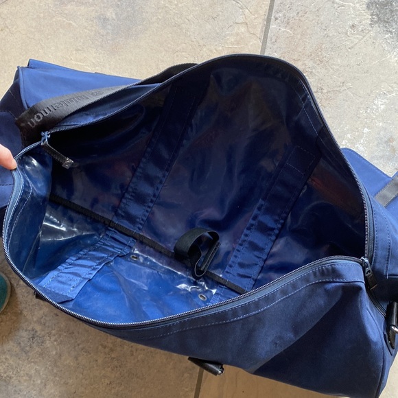 Lululemon Gym Bag - Picture 3 of 6